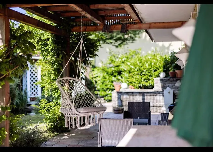 아파트 Schoene Gartenwohnung *